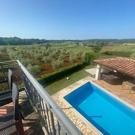 Вилла Leni Porec Montizana